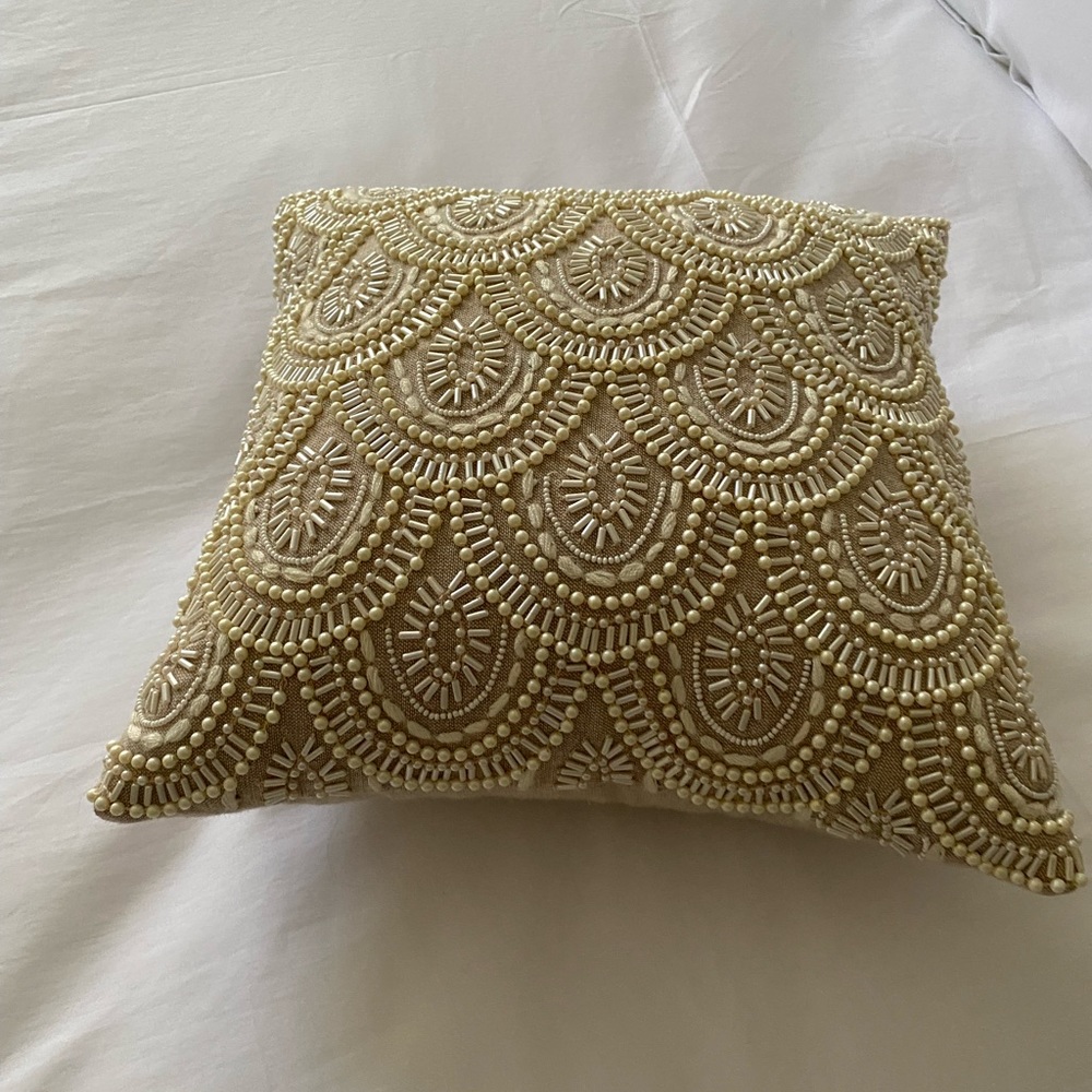 Beaded accent pillow